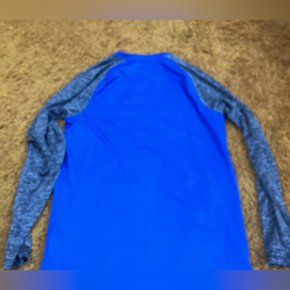 New York Knicks Mens Medium Long Sleeve Shirt Fanatics - Picture 3 of 3